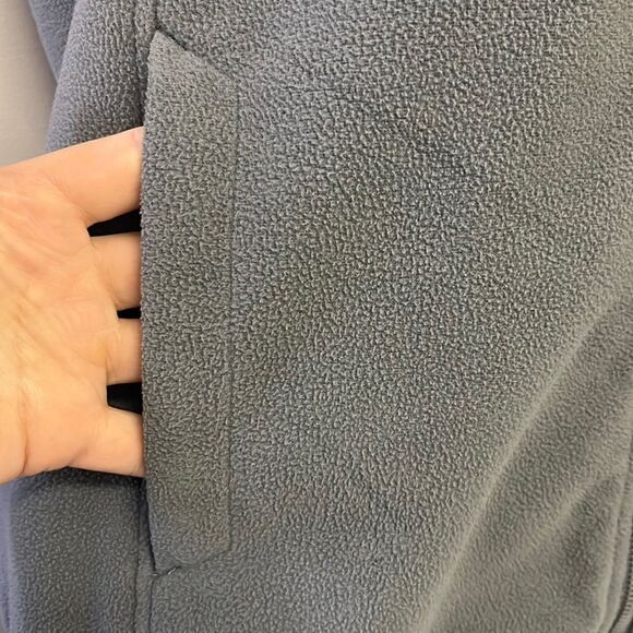 Land’s End Outfitters Unisex Gray Zip-Up Fleece Vest with Pockets- Medium - Picture 7 of 16